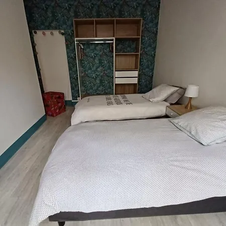 Au Coeur Du Cville-calme Avec Balcon